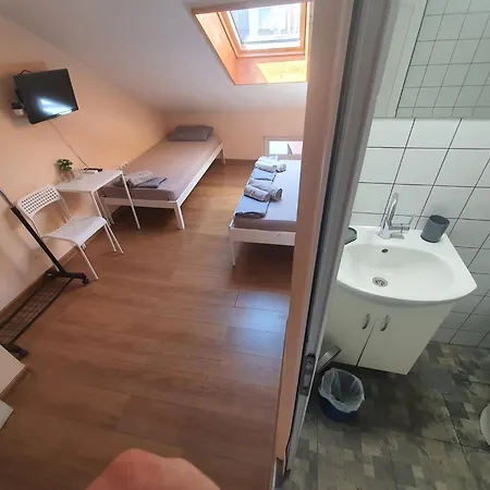 酒店 Let's Go Party - Center *