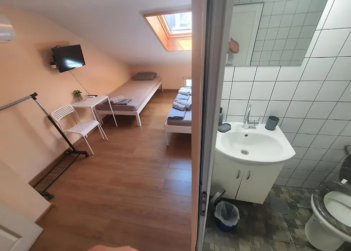 酒店 Let's Go Party - Center *